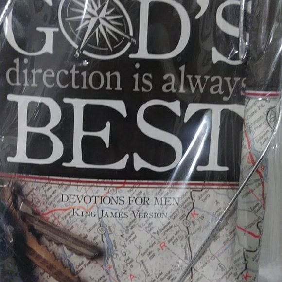 Men's Devotional Booklet - Picture 3 of 4